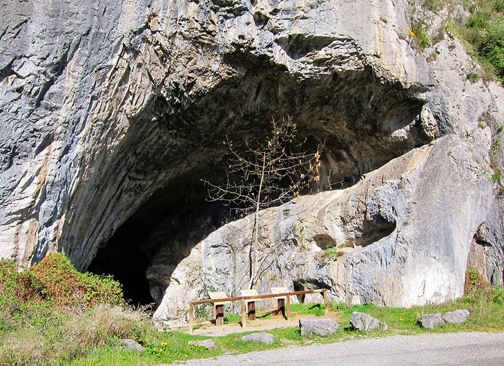 洞穴:史前洞穴