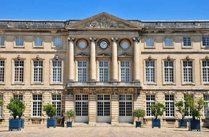 Chateau de贡比涅