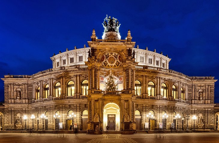 德国德累斯顿的歌剧院