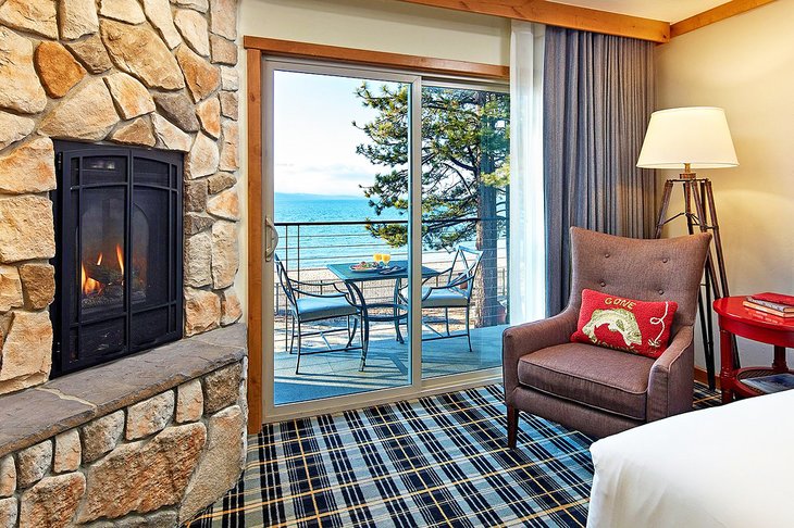 图片来源:Landing Lake Tahoe Resort & Spa